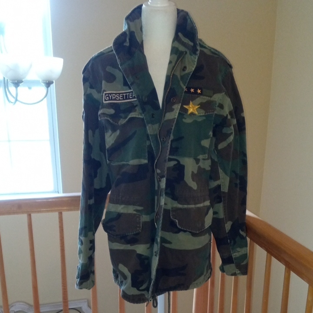 Gypsetters Camouflage Military Style Utility Jacket Camo Hat Pouch Patches Parka